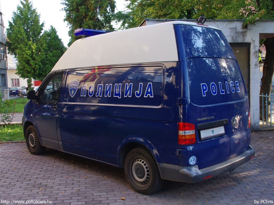 Volkswagen Transporter, fotó: PChris
Keywords: Macedónia macedón rendőrautó rendőrség rendőr police policecar Macedonia