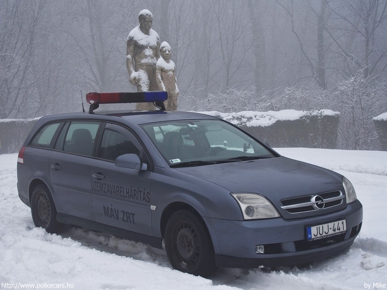 Opel Vectra, Magyar Államvasutak Zrt., fotó: Mike
Keywords: MÁV JUJ-441