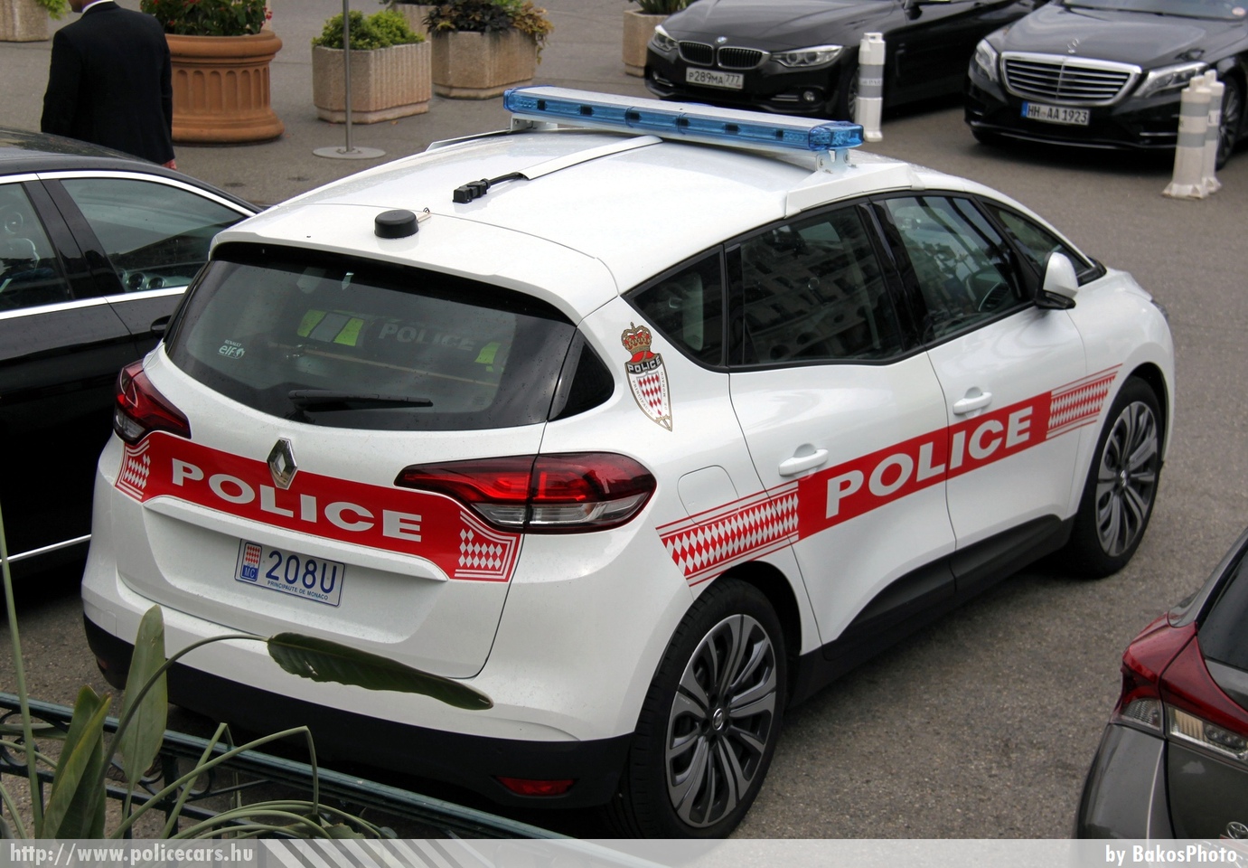 Renault Scenic, fotó: BakosPhoto
Keywords: rendőr rendőrautó rendőrség Monaco monacoi police policecar
