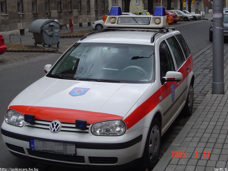 Volkswagen Golf IV Variant, SOS Assistance Hungary Kft., fotó: Márton Balázs
Keywords: mentő magyar Magyarország mentőautó