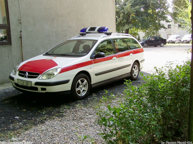 Citroen C5, Kaposvár, Pannon Mentõ Kht., fotó: Pannon Mentõ Kht.
Keywords: mentő magyar Magyarország mentőautó ICN-851
