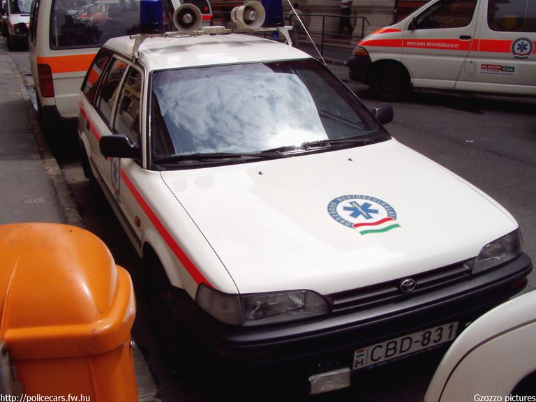 Toyota Corolla, Budapest, Országos Mentõszolgálat, fotó: Gzozzo pictures 
Keywords: OMSZ mentő magyar Magyarország mentőautó CBD-831
