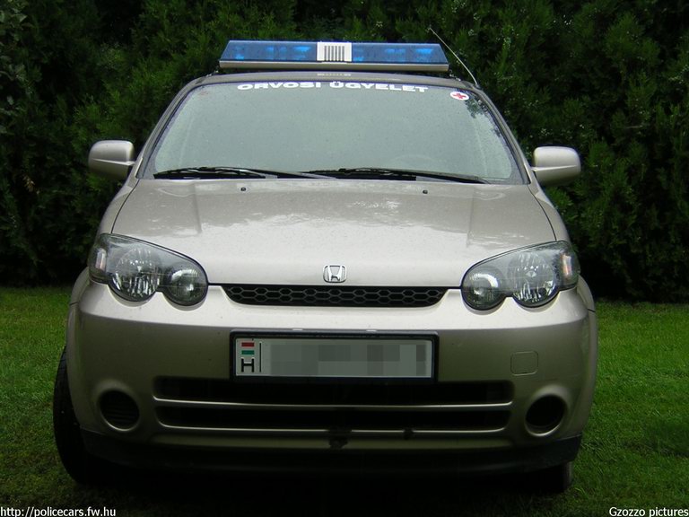 Honda HRV, Lajosmizse, orvosi ügyelet, fotó: Gzozzo pictures
Keywords: mentő magyar Magyarország mentőautó