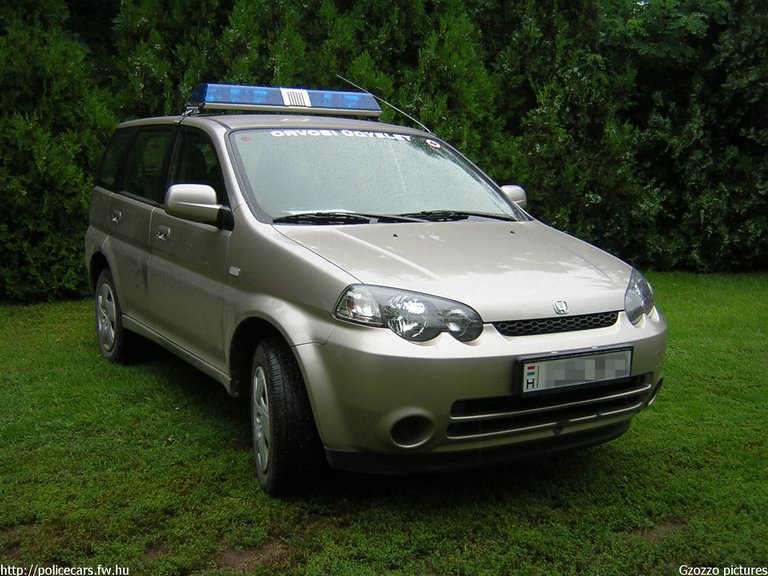 Honda HRV, Lajosmizse, orvosi ügyelet, fotó: Gzozzo pictures
Keywords: mentő magyar Magyarország mentőautó