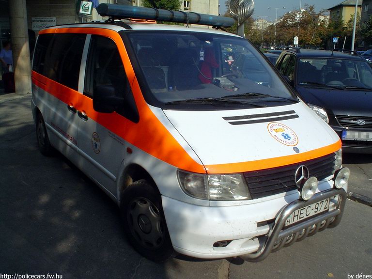 Mercedes-Benz Vito, Samaritanus Mentõszolgálat, fotó: dénes
Keywords: mentő magyar Magyarország mentőautó HEC-972
