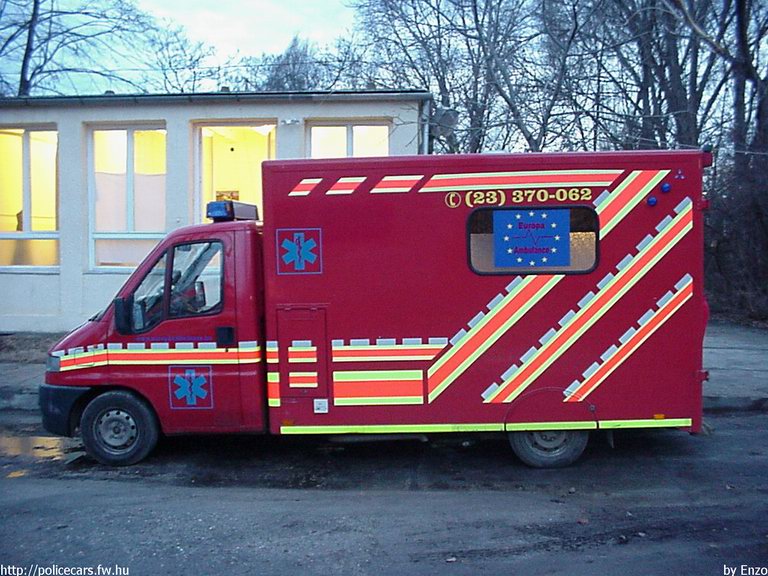 Peugeot Boxer, Európa Mentõszolgálat, fotó: Enzo
Keywords: mentő magyar Magyarország mentőautó ILT-911