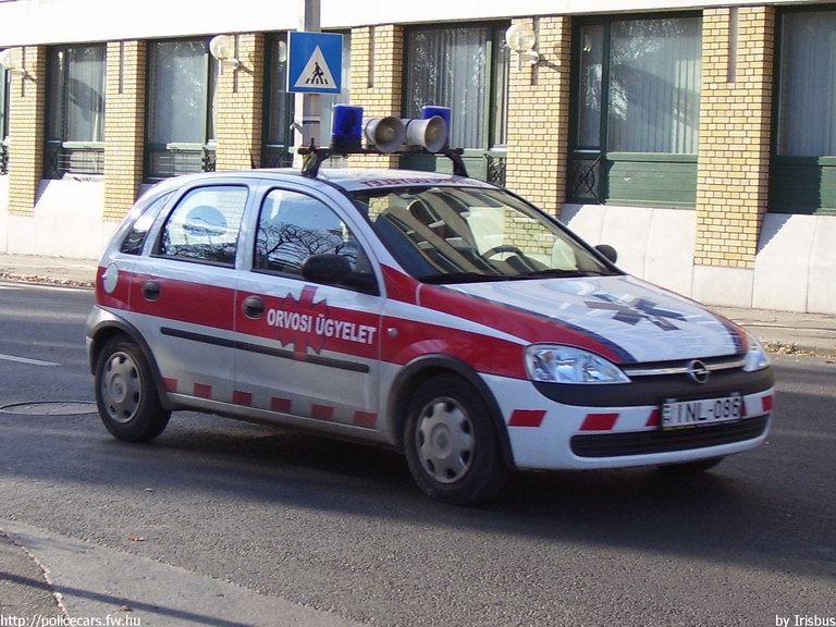 Opel Corsa, Eger, orvosi ügyelet, fotó: Irisbus
Keywords: mentő magyar Magyarország mentőautó INL-086