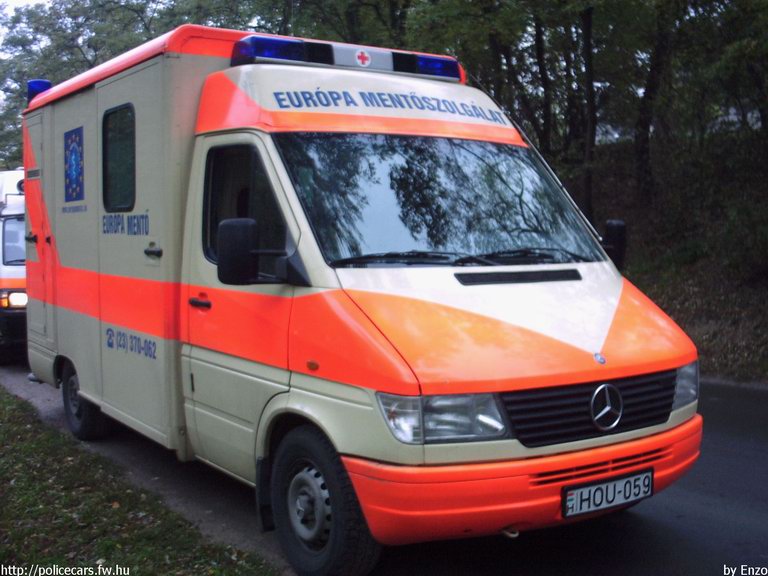 Mercedes-Benz Sprinter, Európa Mentõszolgálat, fotó: Enzo
Keywords: mentő magyar Magyarország mentőautó HOU-059