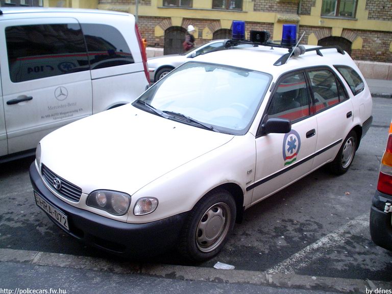 Toyota Corolla, Budapest, Országos Mentõszolgálat, fotó: dénes
Keywords: OMSZ mentő magyar Magyarország mentőautó HRA-072