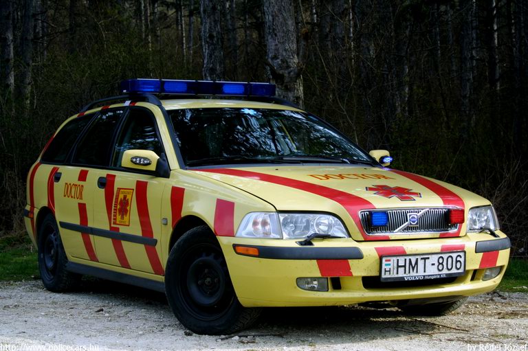 Volvo V40, orvosi ügyelet, Emergency Service, fotó: Rédei József
Keywords: mentő magyar Magyarország mentőautó HMT-806