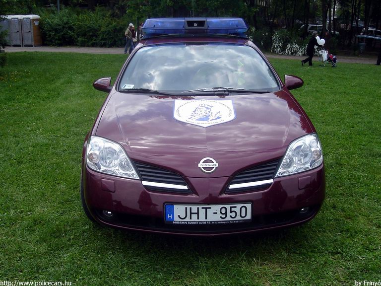 Nissan Almera, fotó: Frinyó
Keywords: mentő magyar magyarország mentőautó