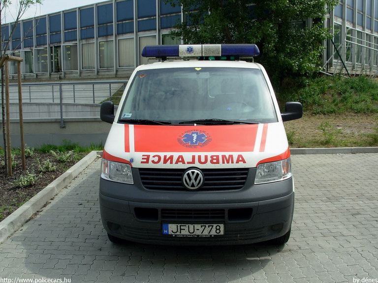Volkswagen Transporter T5, Budapest, Oxyteam Nemzeti Sportszövetség Mentõszolgálat, fotó: dénes
Keywords: mentő magyar Magyarország mentőautó JFU-778