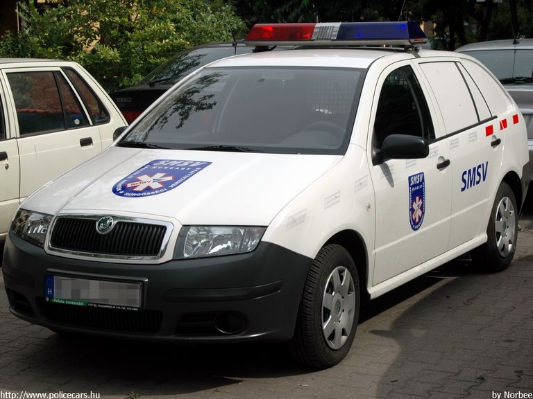 Skoda Fabia, SMSV, vérszállítás, fotó: Norbee
Keywords: mentő magyar Magyarország mentőautó