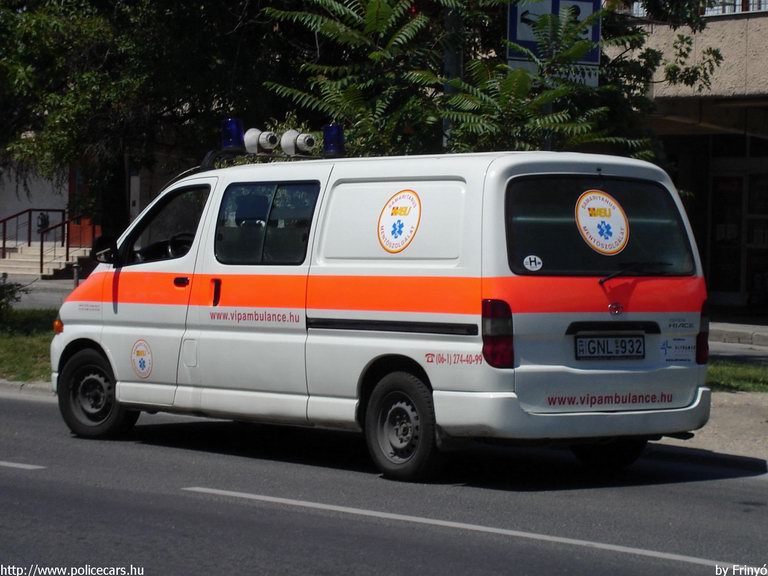 Toyota Hiace, Budapest, Samaritanus Mentõszolgálat, fotó: Frinyó
Keywords: mentő magyar Magyarország mentőautó GNL-932