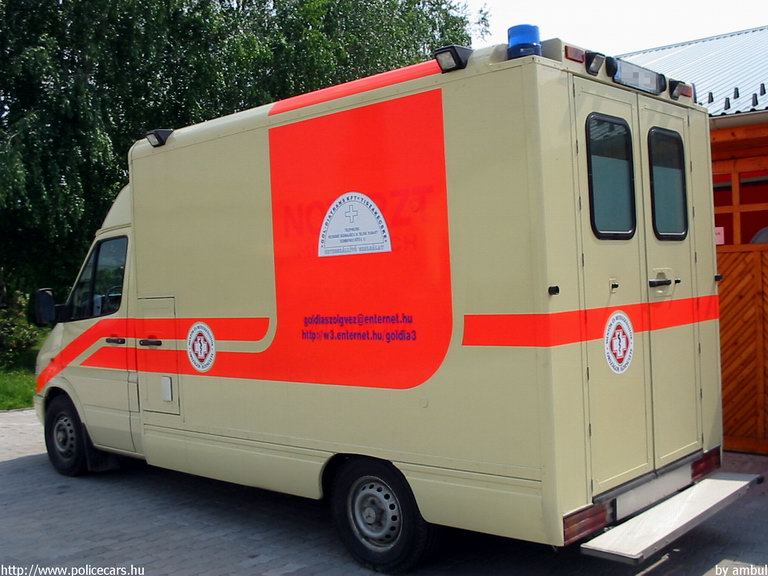 Mercedes-Benz Sprinter 312D, Gól-Diatrans Kft. Betegszállító Szolgálat, fotó: ambul
Keywords: mentő magyar Magyarország mentőautó