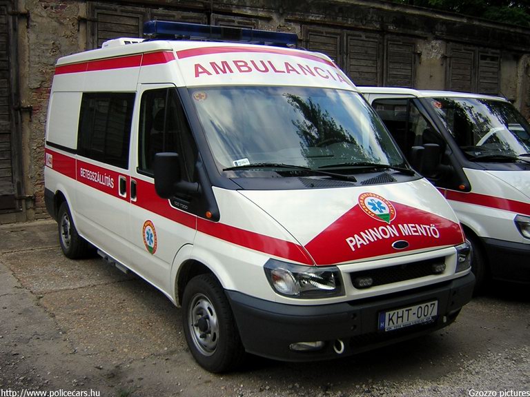 Ford Transit, Kaposvár, Pannon Mentõ Kht., fotó: Gzozzo pictures
Keywords: mentő magyar Magyarország mentőautó KHT-007