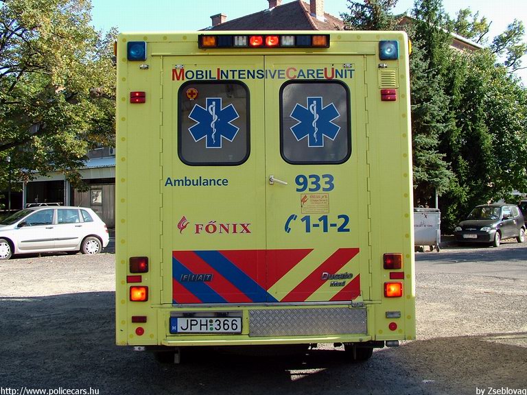 Fiat Ducato Maxi, MICU, Fõnix S.O.S. Zrt., fotó: Zseblovag
Keywords: mentő magyar Magyarország mentőautó JPH-366