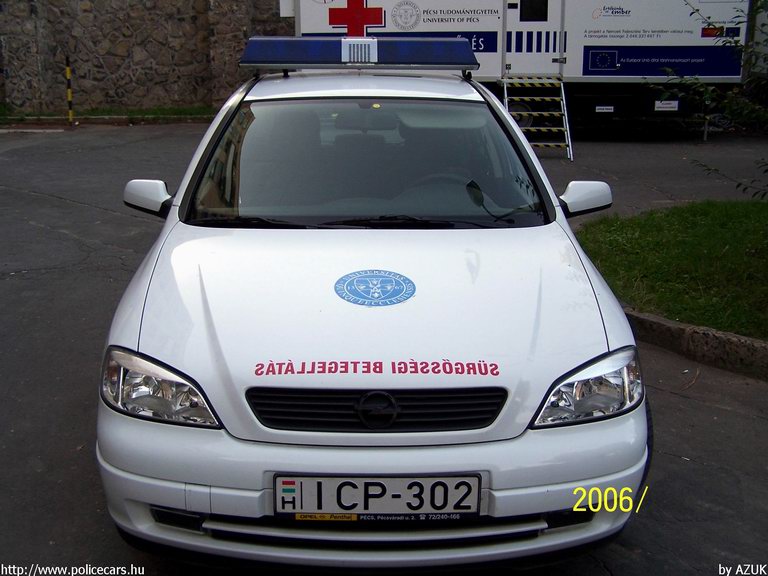 Opel Astra G, Pécs, PTE, fotó: AZUK
Keywords: mentő magyar Magyarország mentőautó ICP-302