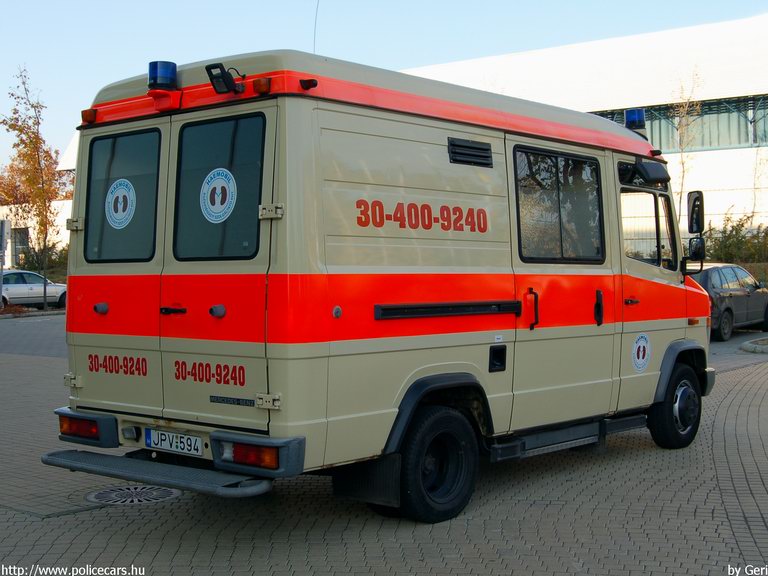 Mercedes-Benz Vario 512D, HAEMOBIL Egészségügyi Szolgáltató Kht., fotó: Geri
Keywords: mentő magyar Magyarország mentőautó JPV-594