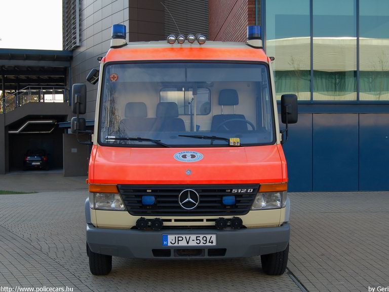 Mercedes-Benz Vario 512D, HAEMOBIL Egészségügyi Szolgáltató Kht., fotó: Geri
Keywords: mentő magyar Magyarország mentőautó JPV-594