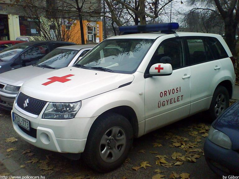 Suzuki Grand Vitara, Budapest, orvosi ügyelet, fotó: Gábor
Keywords: mentő magyar Magyarország mentőautó KDL-773
