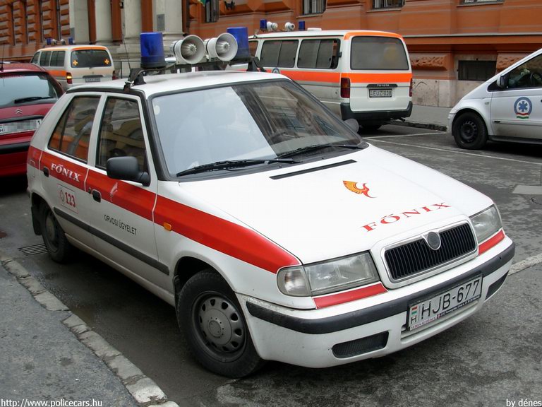 Skoda Felicia, Budapest, orvosi ügyelet, Fõnix S.O.S. Zrt, fotó: dénes
Keywords: mentő magyar Magyarország mentőautó HJB-677