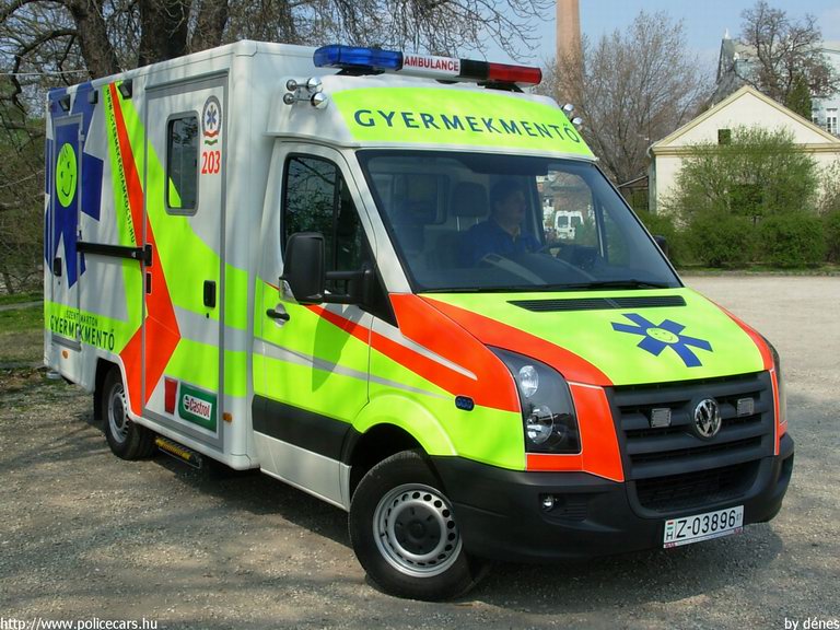 Volkswagen Crafter, Budapest, Szent Márton Gyermekmentõ Szolgálat, fotó: dénes
Keywords: mentő magyar Magyarország mentőautó MA02-03