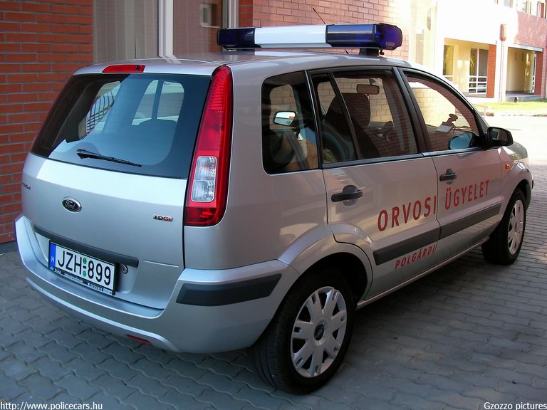 Ford Fusion, Polgárdi, orvosi ügyelet, fotó: Gzozzo pictures
Keywords: mentő magyar Magyarország mentőautó JZH-899
