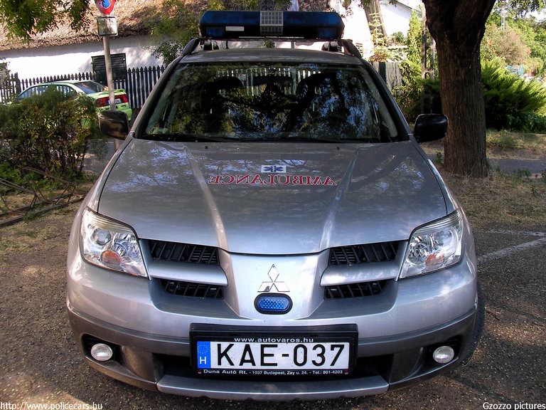 Mitsubishi Outlander, Velence, orvosi ügyelet, fotó: Gzozzo pictures
Keywords: mentő magyar Magyarország mentőautó KAE-037
