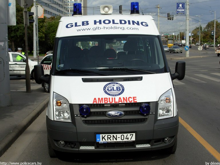 Ford Transit, Budapest, Heim Pál Gyermekkórház, sürgõsségi vérszállítás és betegszállítás, fotó: dénes
Keywords: mentő magyar Magyarország mentőautó KRN-047