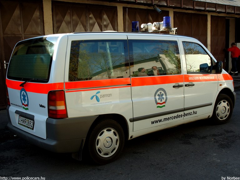 Mercedes Vito, Nagykáta, Országos Mentõszolgálat, fotó: Norbee
Keywords: mentő magyar magyarország mentőautó OMSZ HMR-882