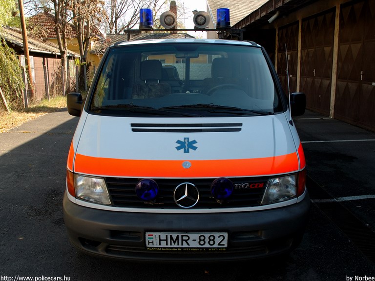 Mercedes Vito, Nagykáta, Országos Mentõszolgálat, fotó: Norbee
Keywords: mentő magyar magyarország mentőautó OMSZ HMR-882