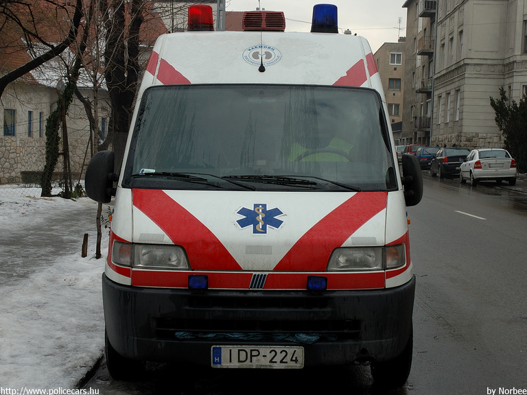 Fiat Ducato Maxi, HAEMOBIL Egészségügyi Szolgáltató Kht., fotó: Norbee
Keywords: mentő magyar Magyarország mentőautó IDP-224