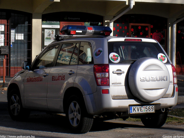 Suzuki Grand Vitara, orvosi ügyelet, Hazai Alapítvány, fotó: Gzozzo pictures
Keywords: mentő magyar Magyarország mentőautó KVE-569