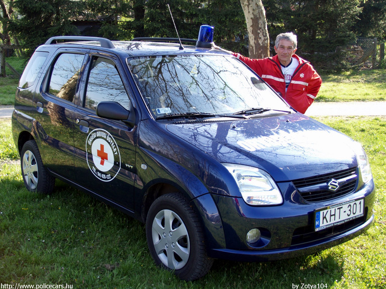Suzuki Ignis, Õriszentpéter, Õrségi Orvosi ügyelet, fotó: Zotya104
Keywords: mentő magyar Magyarország mentőautó KHT-301