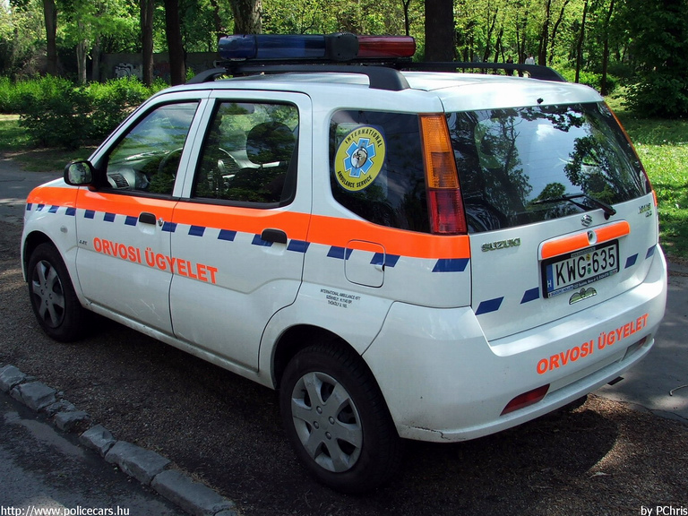 Suzuki Ignis, orvosi ügyelet, Budapest, International Ambulance, fotó: PChris
Keywords: mentő magyar Magyarország mentőautó KWG-635