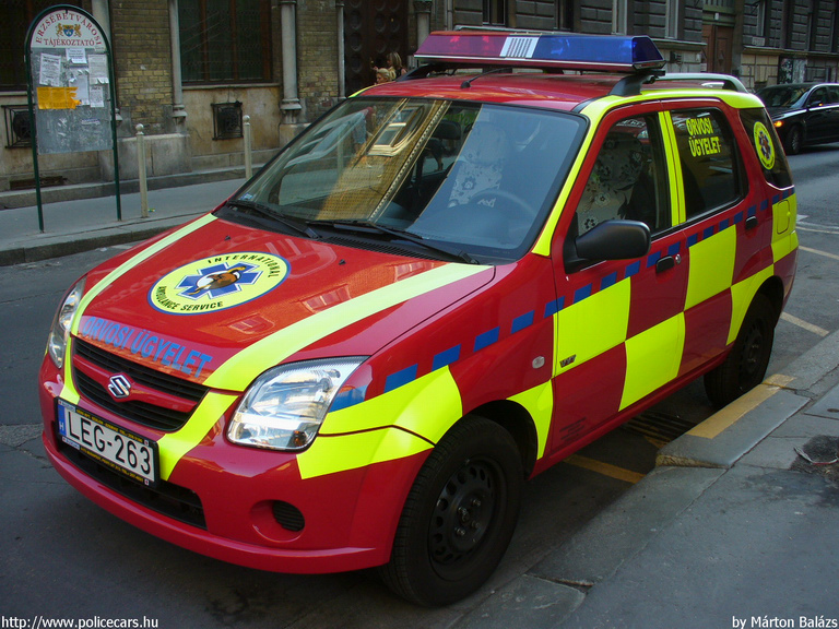 Suzuki Ignis 4x4, orvosi ügyelet, Budapest, International Ambulance, fotó: Márton Balázs
Keywords: mentő magyar Magyarország mentőautó LEG-263