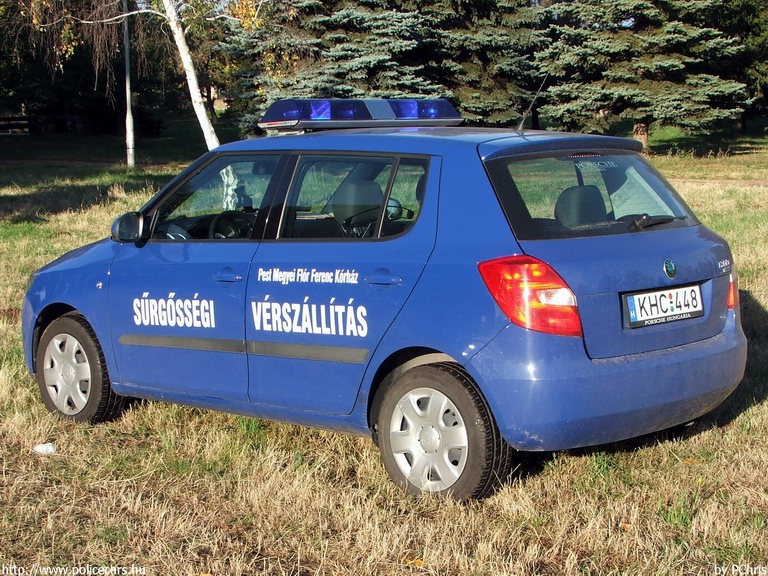 Skoda Fabia II, Pest Megyei Flór Ferenc Kórház, vérszállítás, fotó: PChris
Keywords: mentő magyar Magyarország mentőautó KHC-448