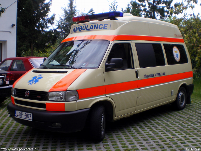 Volkswagen Transporter T4, Samaritanus Mentõszolgálat, fotó: Antesz
Keywords: mentő magyar Magyarország mentőautó LDP-967