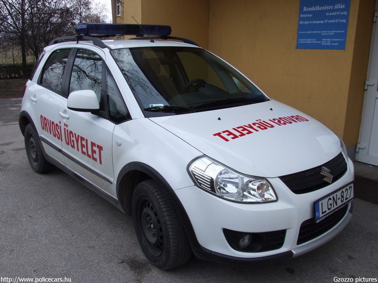 Suzuki SX4 4x4, Siófok, orvosi ügyelet, fotó: Gzozzo pictures
Keywords: mentő magyar Magyarország mentőautó LGN-827