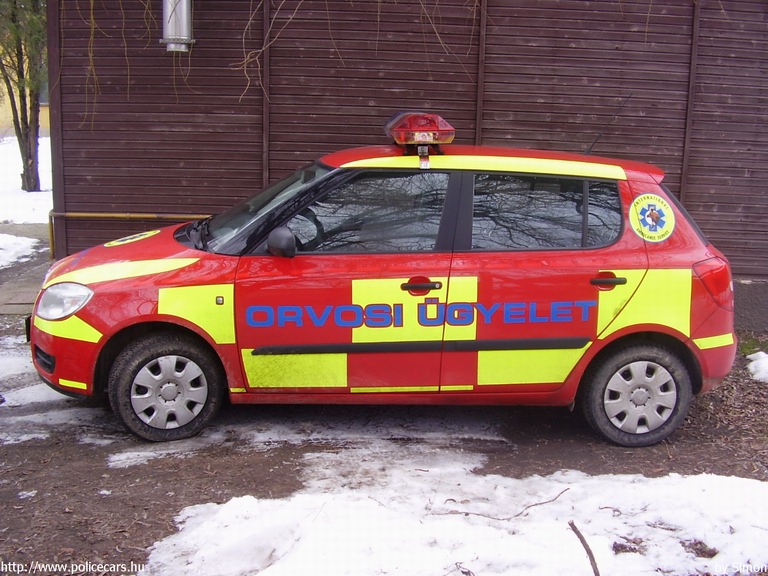 Skoda Fabia II, orvosi ügyelet, Nagykáta, International Ambulance, fotó: Simon
Keywords: mentő mentőautó magyar Magyarország LNT-206