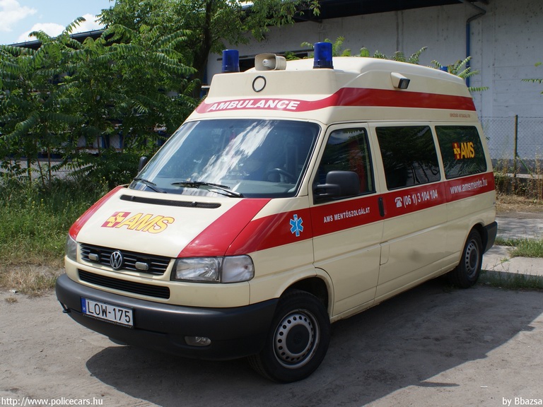 Volkswagen Transporter T4, AMS Mentõszolgálat, fotó: Bbazsa
Keywords: mentő mentőautó magyar Magyarország LOW-175