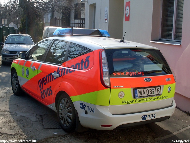 Ford Focus, [url=http://www.mgya.org]Magyar Gyermekmentõ Alapítvány[/url], fotó: Kisgyerek
Keywords: mentő magyar Magyarország mentőautó MA03-16
