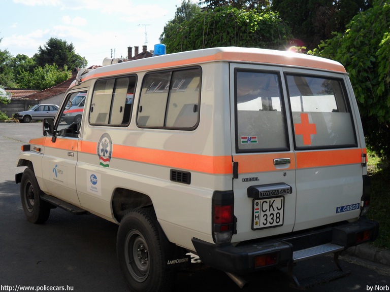 Toyota Land Cruiser, Országos Mentõszolgálat, fotó: Norb
Keywords: mentő mentőautó magyar Magyarország omsz CKJ-338