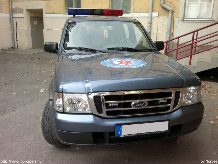 Ford Ranger, orvosi ügyelet, fotó: Norbee
Keywords: mentő mentőautó magyar Magyarország