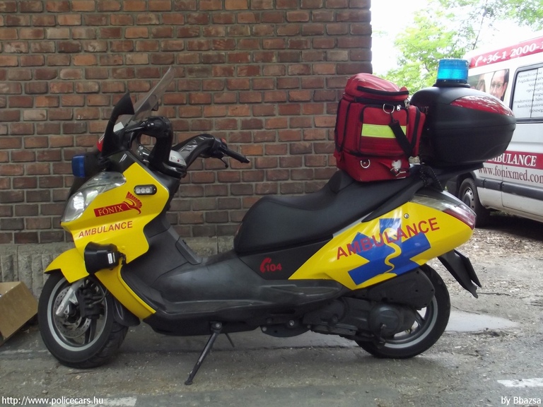 Aprilia Atlantic 250, Fõnix S.O.S. Zrt., fotó: Bbazsa
Keywords: mentő mentőmotor magyar Magyarország