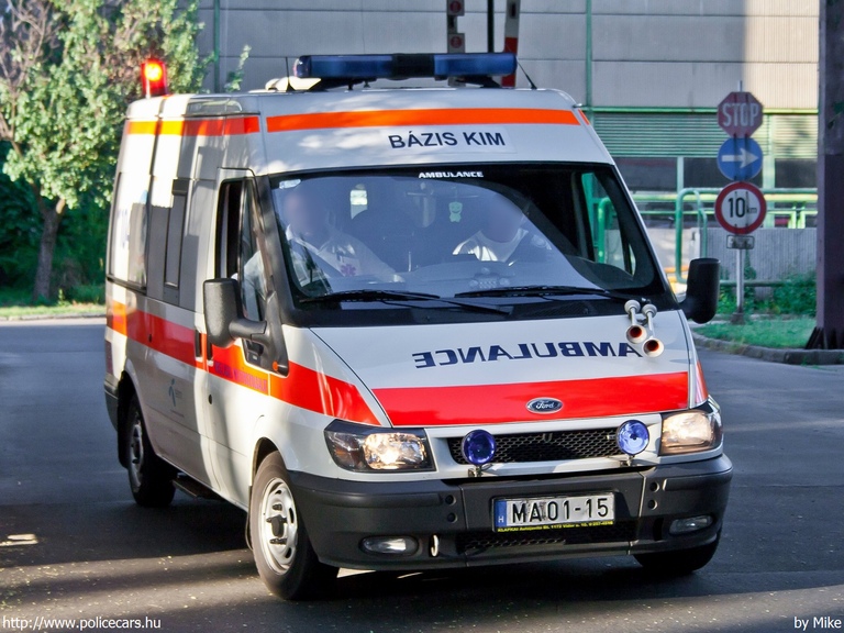 Ford Transit, Országos Mentõszolgálat, Budapest, fotó: Mike
Keywords: mentő mentőautó magyar Magyarország OMSZ MA01-15
