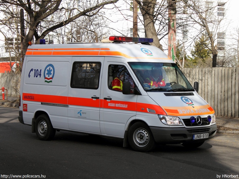 Mercedes-Benz Sprinter, Országos Mentõszolgálat, fotó: HNorbert
Keywords: mentő mentőautó magyar Magyarország OMSZ JNB-918