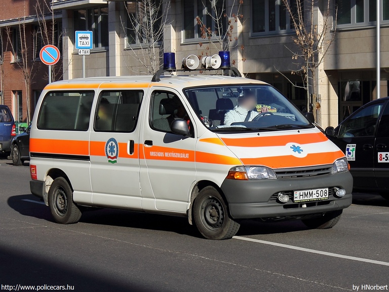 Toyota Hiace, Országos Mentõszolgálat, fotó: HNorbert
Keywords: mentő magyar Magyarország mentőautó OMSZ HMM-508