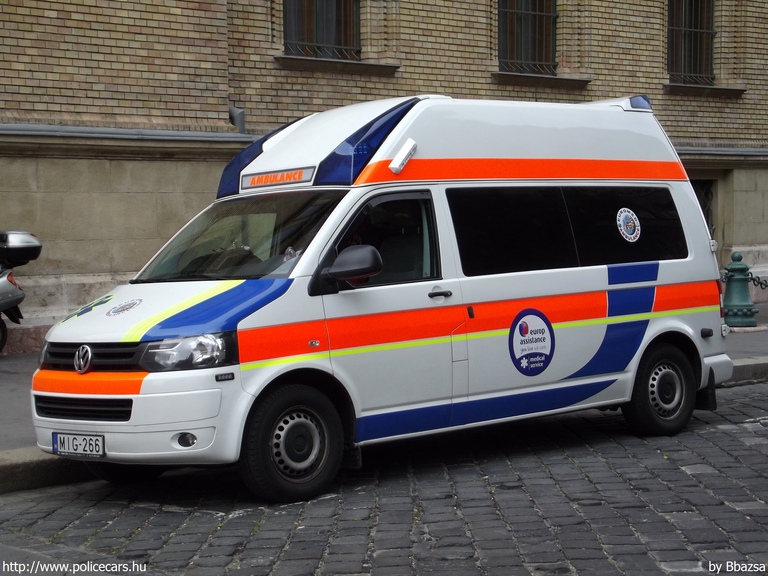 Volkswagen Transporter T5 facelift, Europ Assistance, fotó: Bbazsa
Keywords: mentő mentőautó magyar Magyarország MIG-266